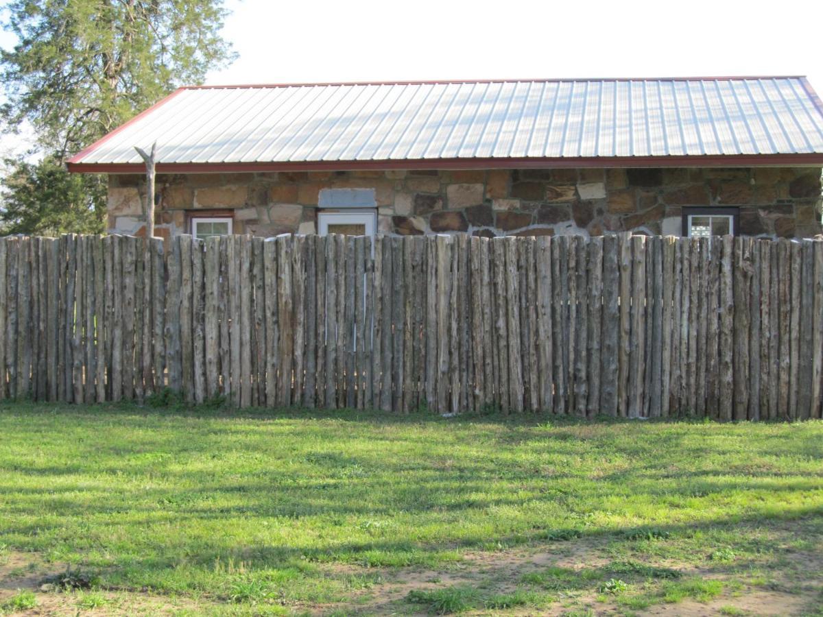 Berrybramble Cottage Talihina Екстер'єр фото